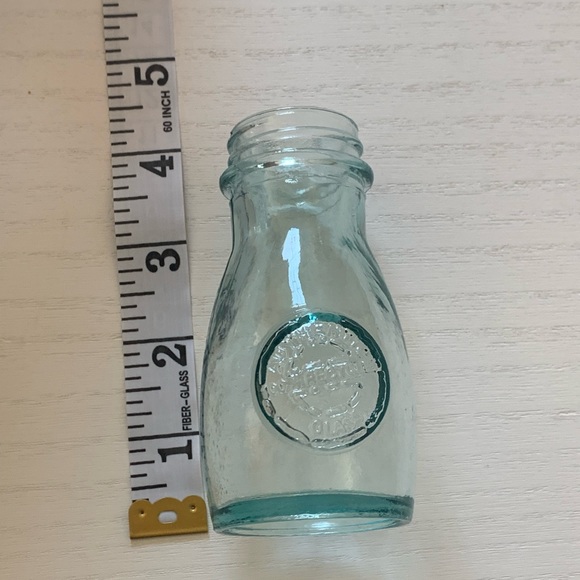 AUTHENTIC 100% Recycled Glass Salt & Pepper Shakers - Picture 2 of 6